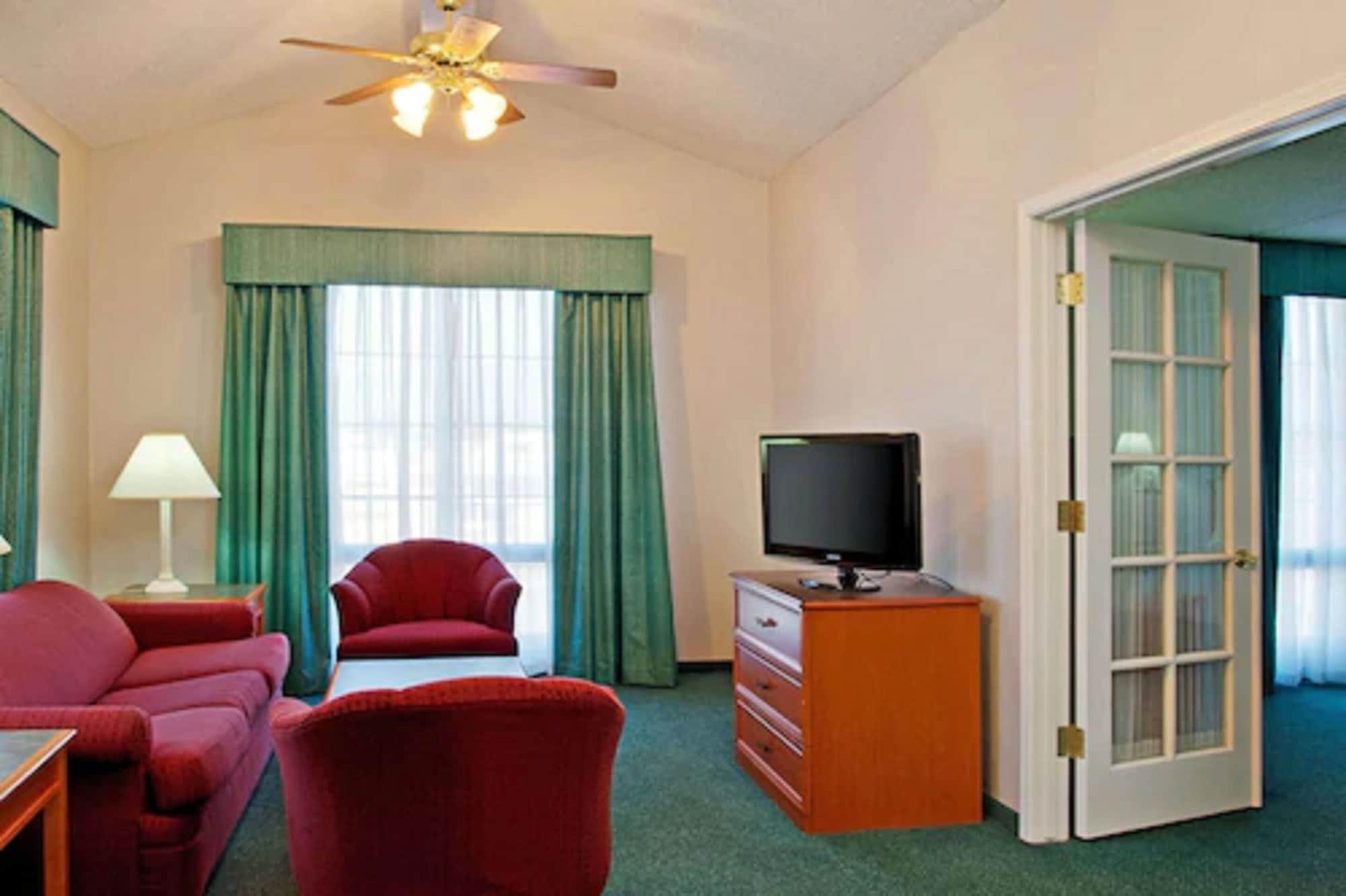 La Quinta Inn & Suites By Wyndham San Bernardino Exteriér fotografie