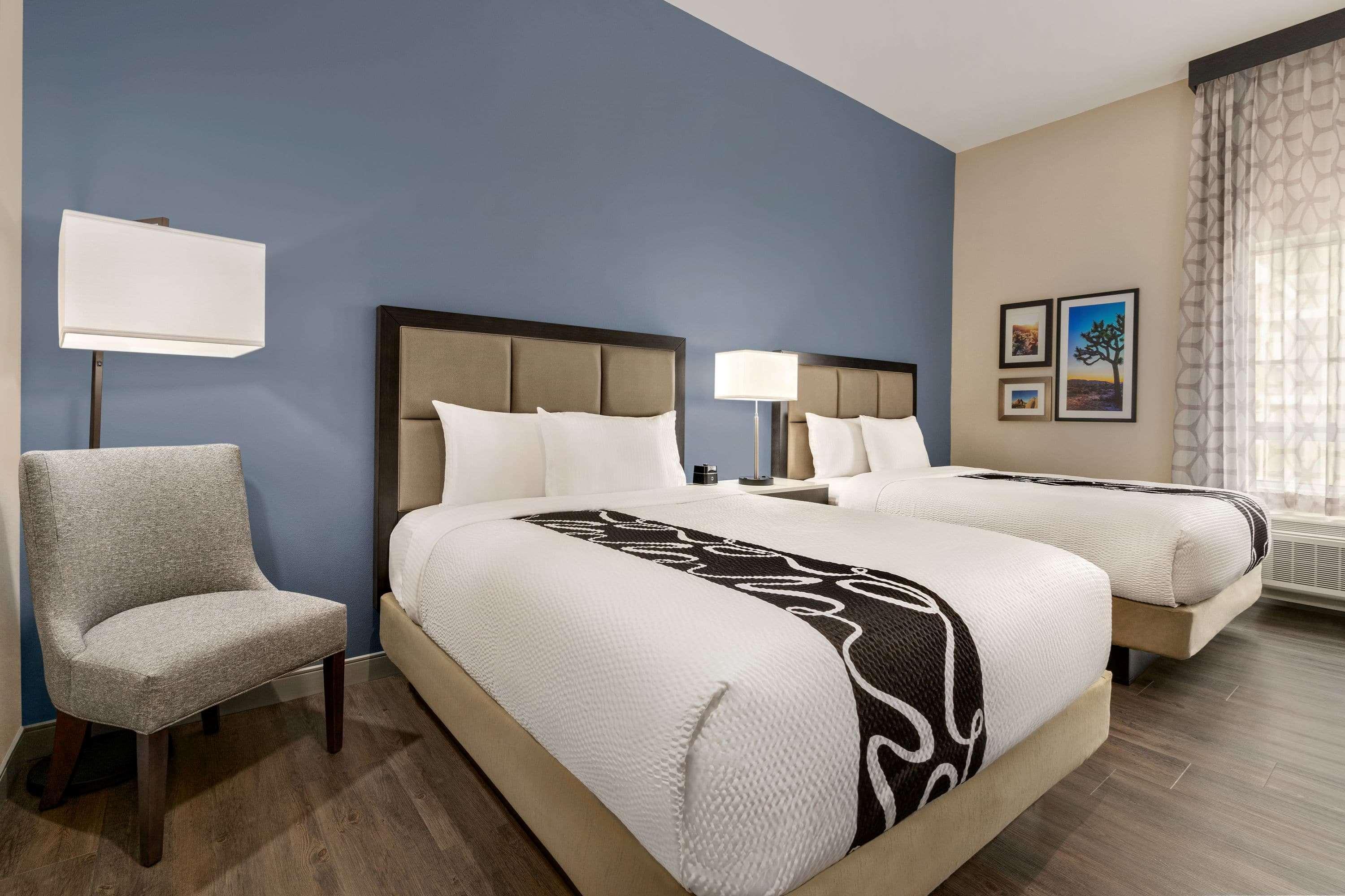La Quinta Inn & Suites By Wyndham San Bernardino Exteriér fotografie