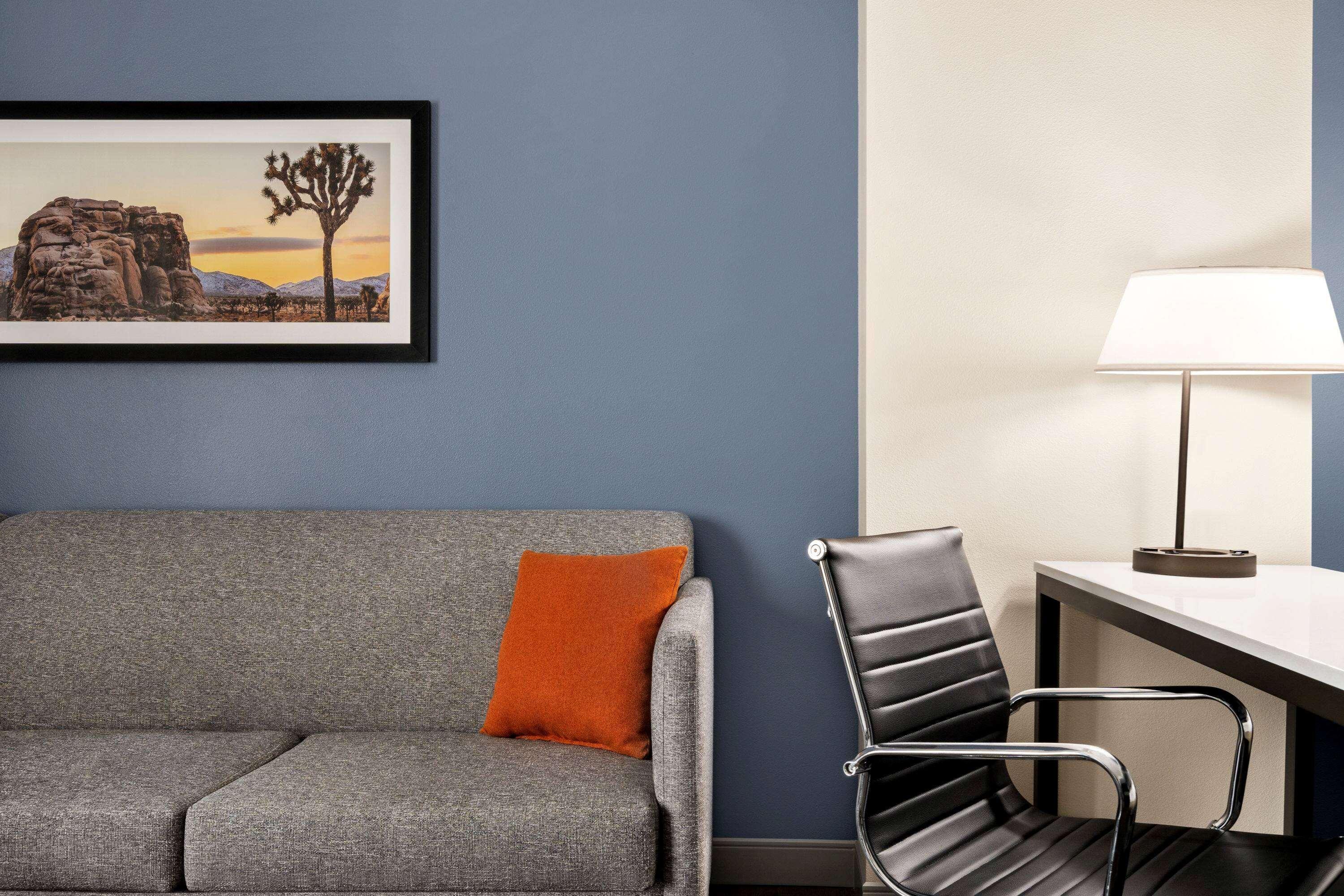 La Quinta Inn & Suites By Wyndham San Bernardino Exteriér fotografie