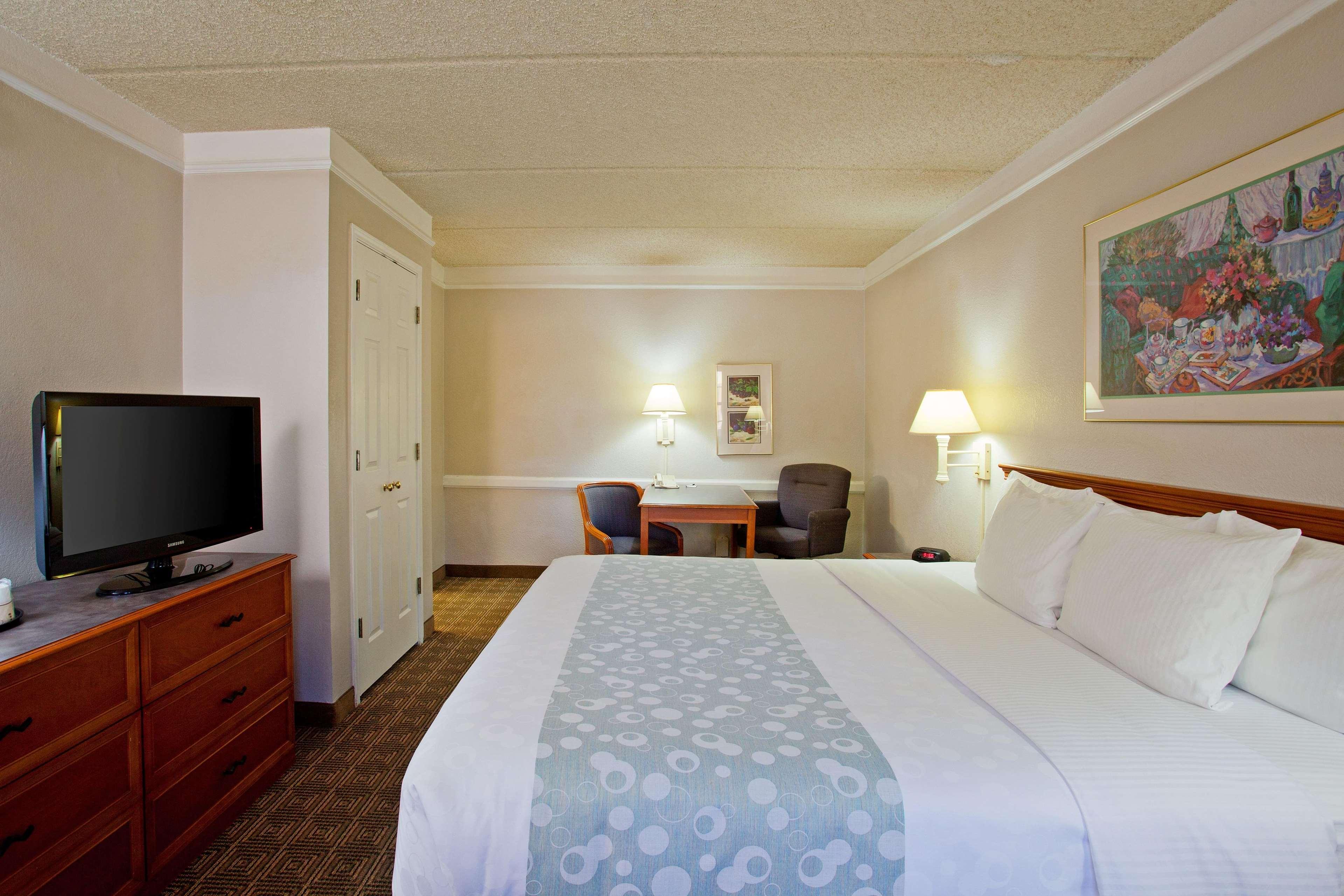 La Quinta Inn & Suites By Wyndham San Bernardino Exteriér fotografie
