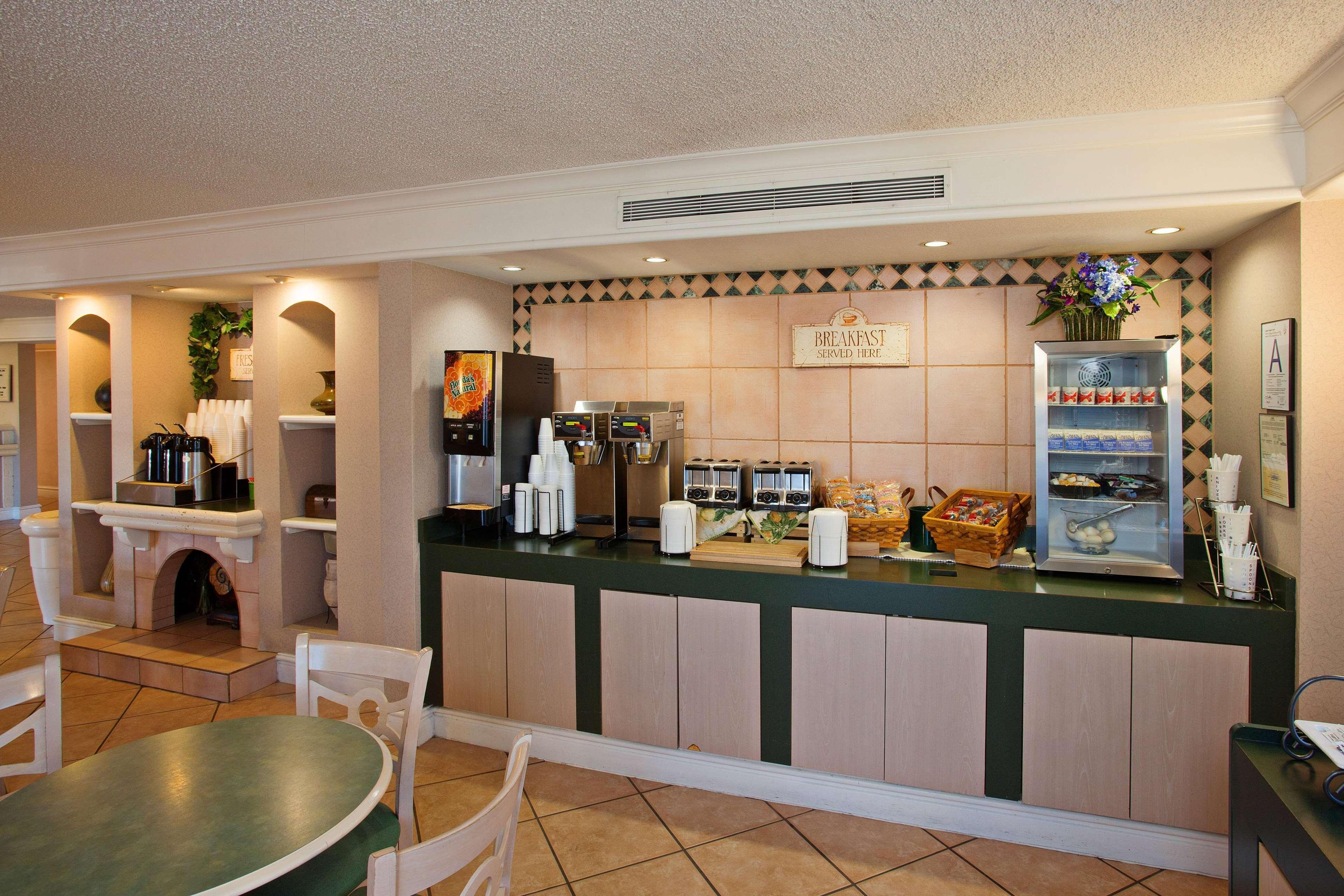 La Quinta Inn & Suites By Wyndham San Bernardino Exteriér fotografie